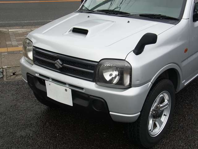 Suzuki Jimny 2