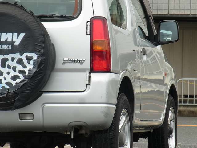 Suzuki Jimny 8
