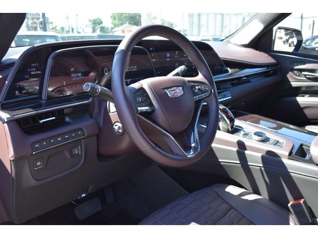 Cadillac エスカレード 3
