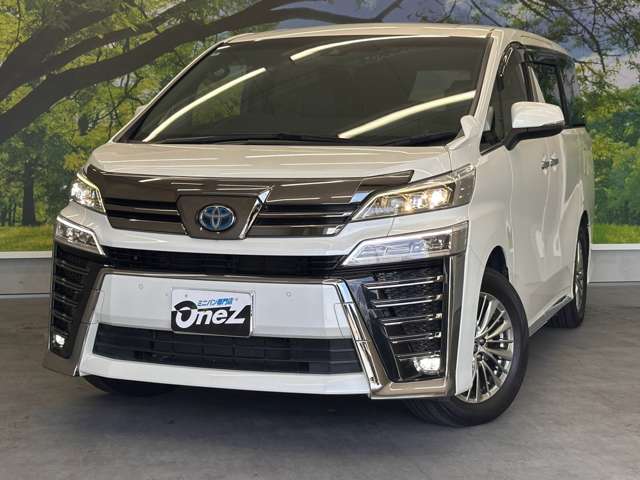 Toyota Vellfire 4