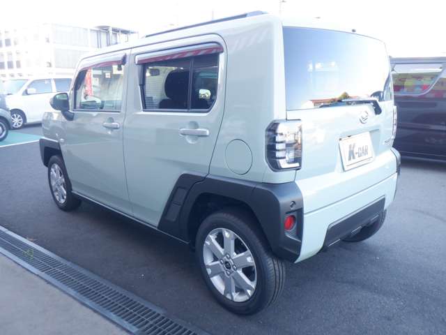 Daihatsu Taft 7