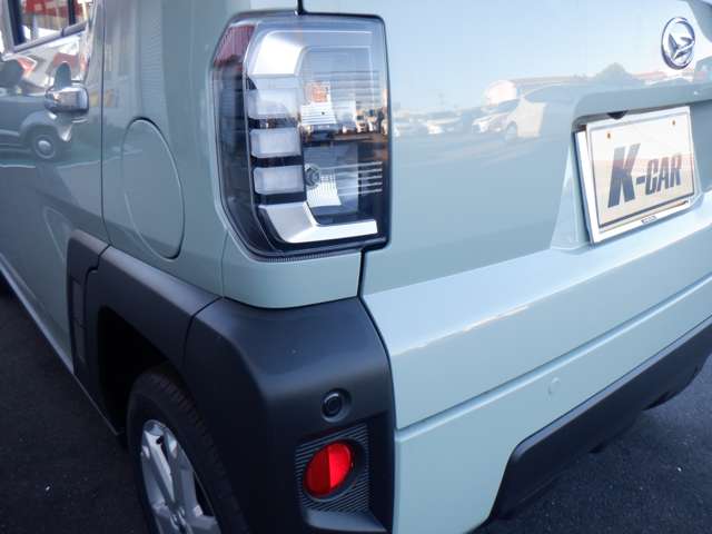 Daihatsu Taft 10