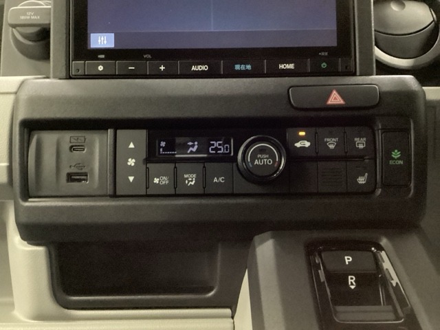 Honda N-VAN e: 12