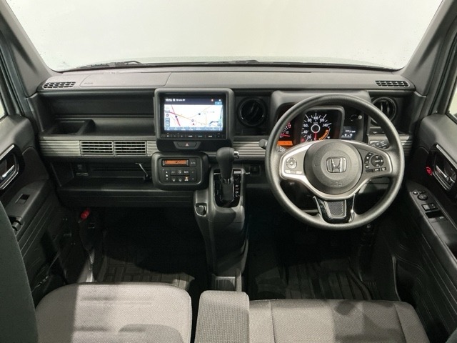 Honda N-VAN 9