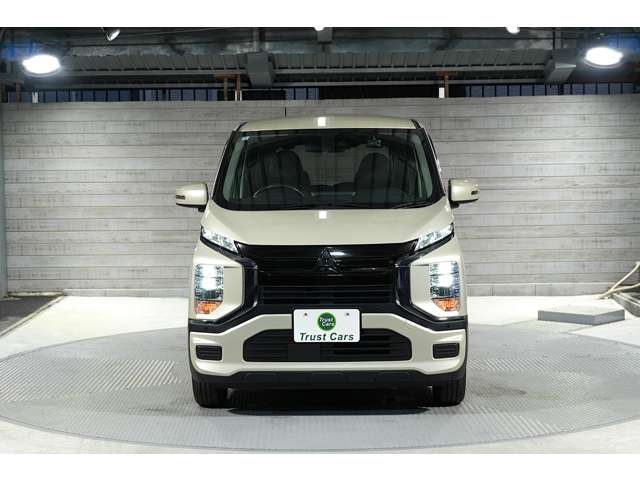 Mitsubishi eK X EV 8