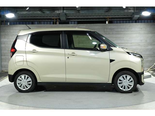 Mitsubishi eK X EV 10