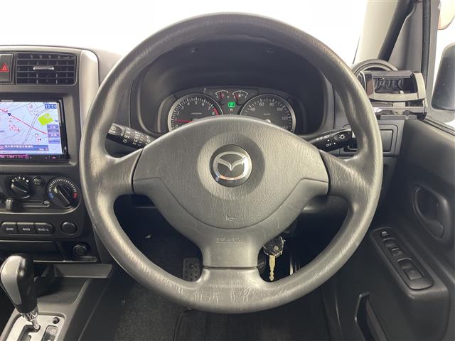 Mazda AZ-オフロード 11