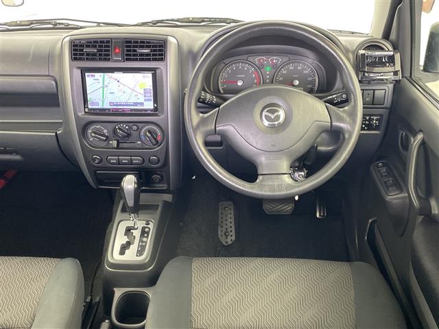 Mazda AZ-オフロード 9