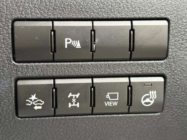 Lexus NX 9
