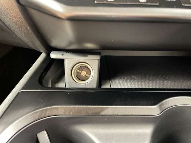 Lexus UX 12