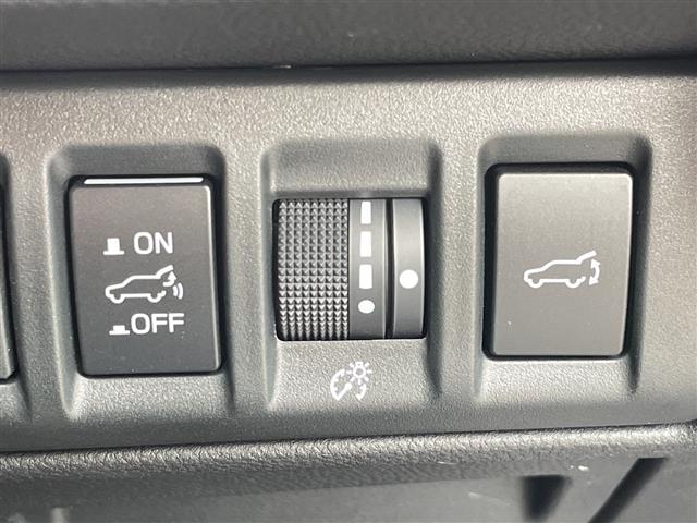 Subaru Legacy Outback 11