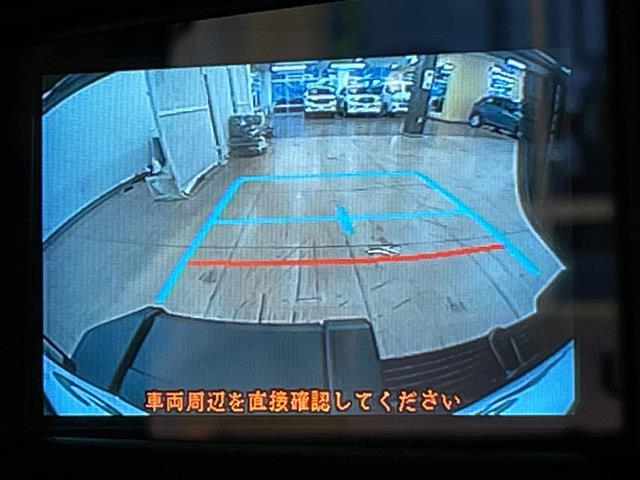 Toyota Land Cruiser 70 6