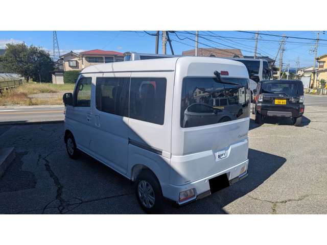 Daihatsu Atrai 2