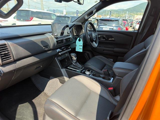 Mitsubishi Triton 12