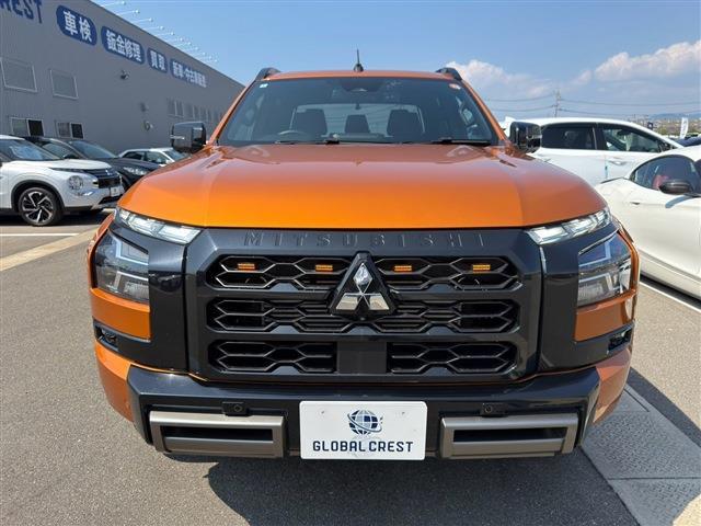 Mitsubishi Triton 4
