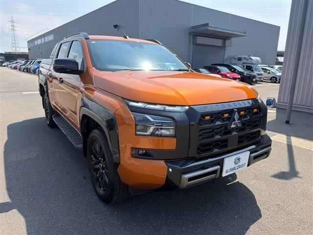 Mitsubishi Triton 5