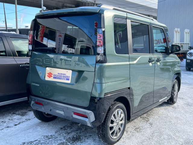 Mitsubishi Delica Mini 4