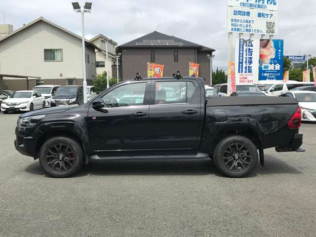 Toyota Hilux 12
