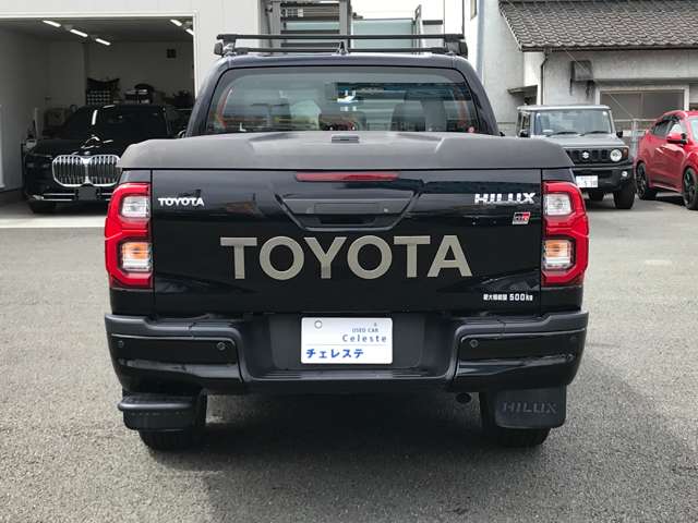 Toyota Hilux 10