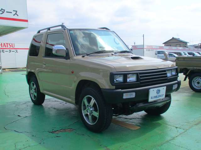 Mitsubishi Pajero Mini 2