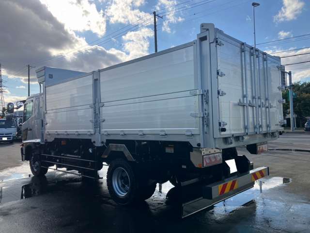 Hino Ranger Pro 4