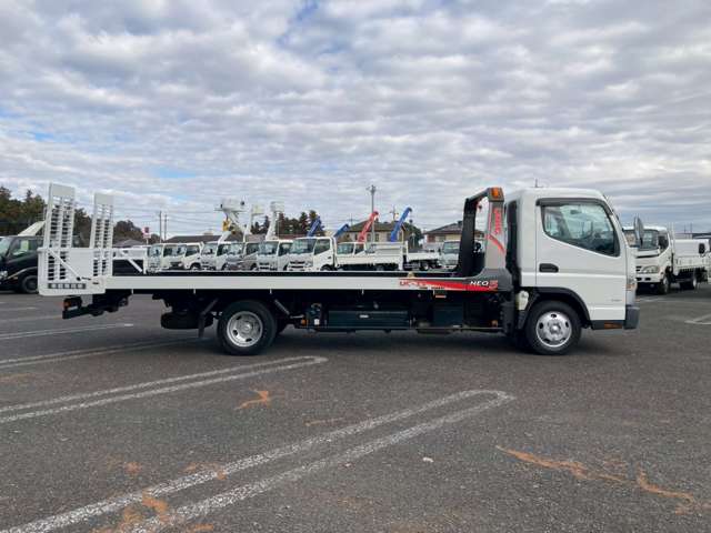 Mitsubishi Fuso Canter 4