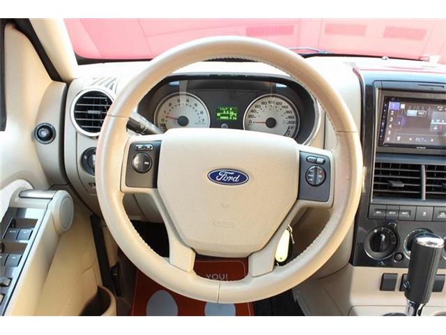 Ford Explorer Sport Trac 12