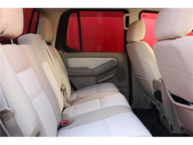 Ford Explorer Sport Trac 10