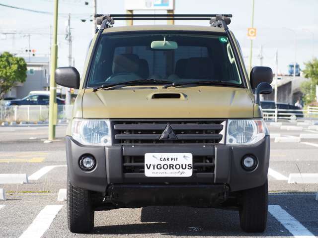 Mitsubishi Pajero Mini 4