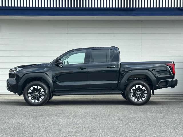 Toyota Hilux 8