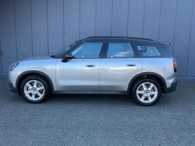 MINI Countryman 5