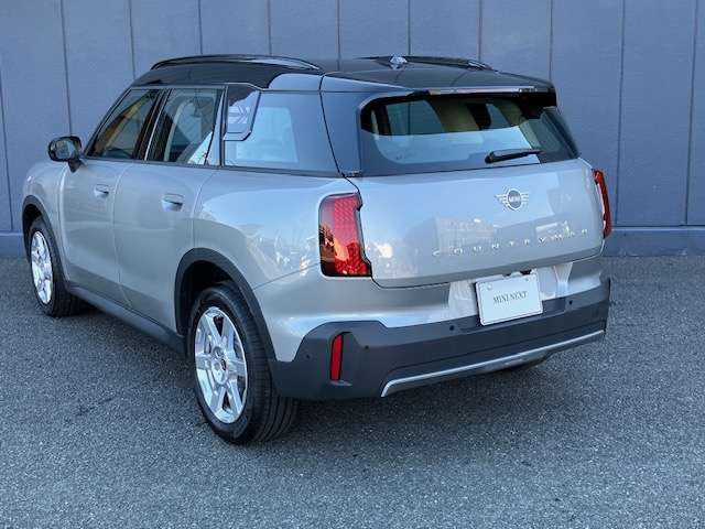 MINI Countryman 8