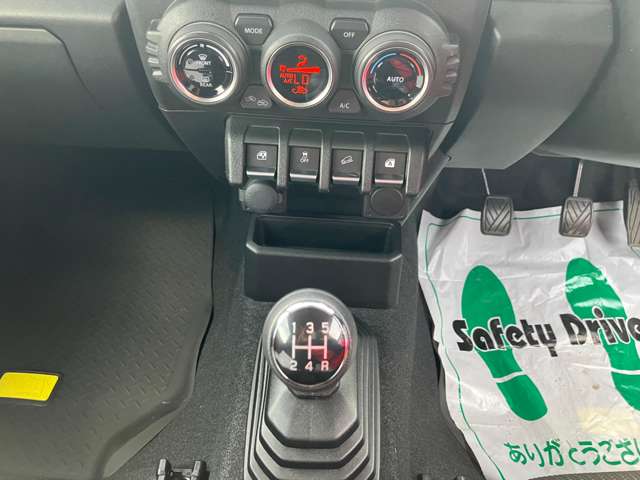 Suzuki Jimny 7