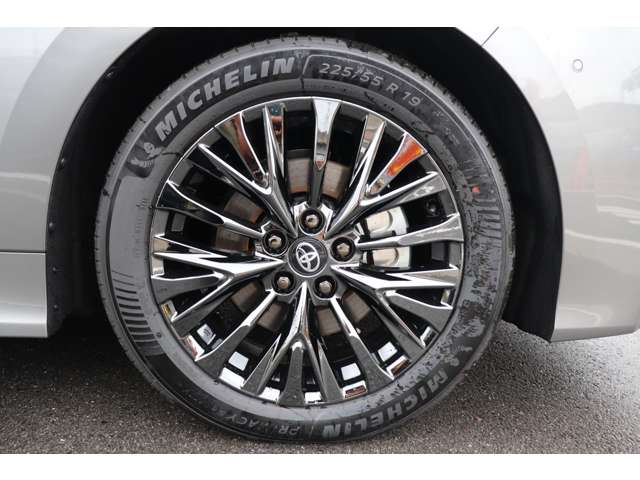 Toyota Vellfire 9