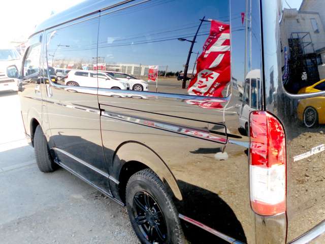 Toyota Regius Ace 12