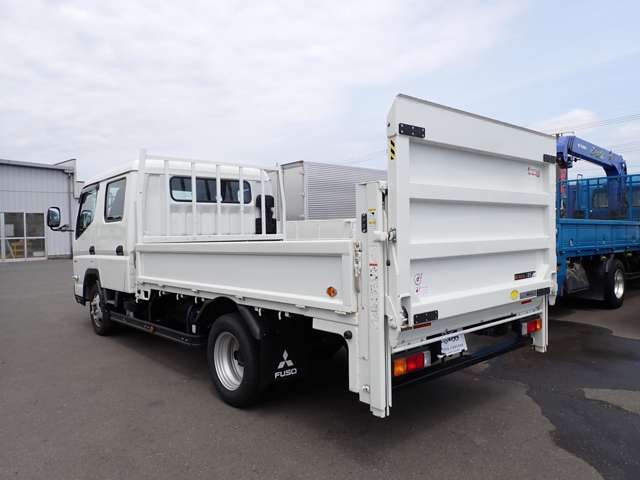 Mitsubishi Fuso Canter 8
