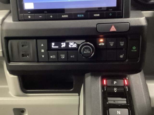 Honda N-VAN e: 12