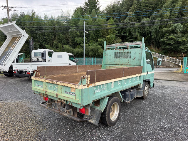 Isuzu Elf 12