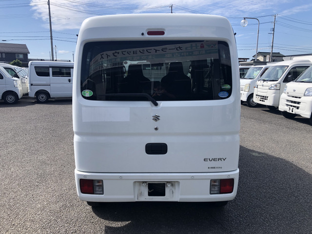 Suzuki Every 6