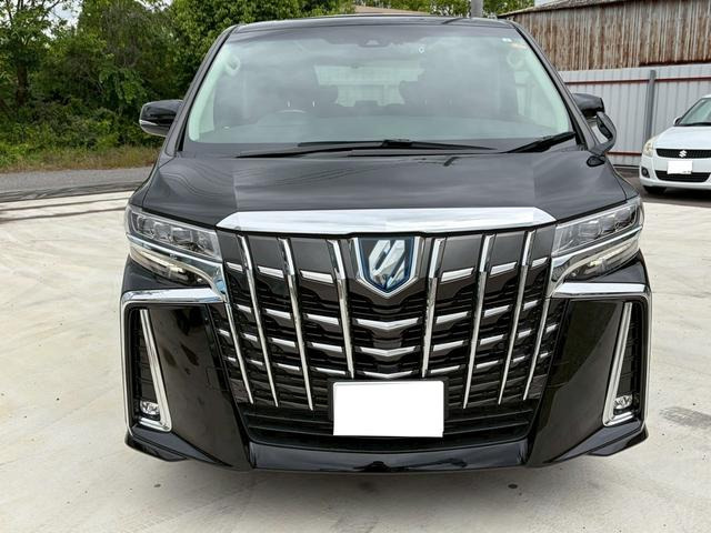 Toyota Alphard 2