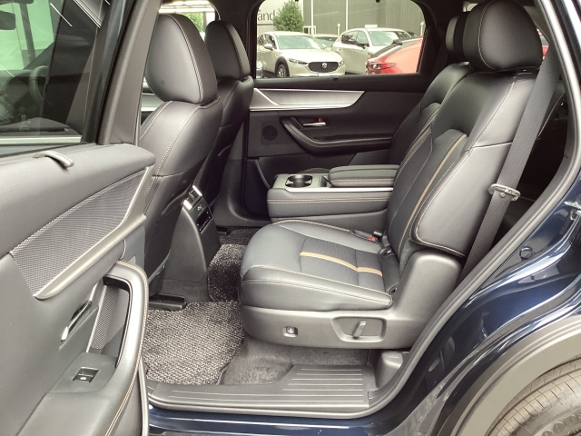 Mazda CX-80 10