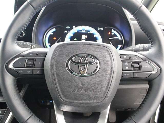 Toyota Noah 8