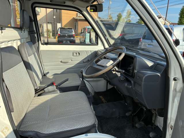 Daihatsu Hijet Pickup 8
