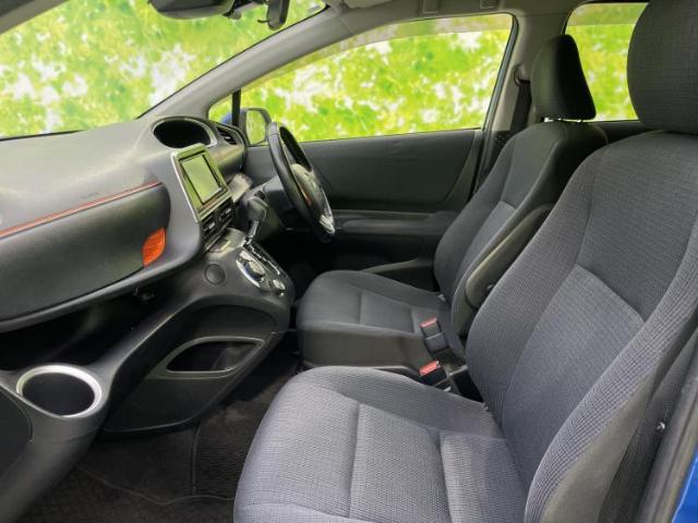 Toyota Sienta 9