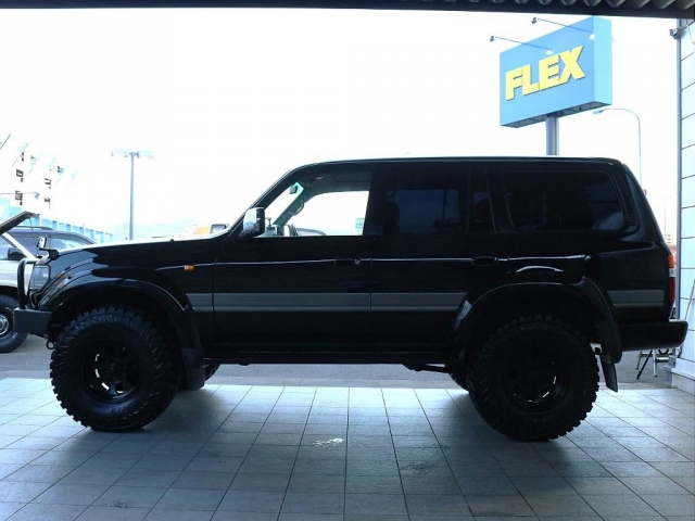 Toyota Land Cruiser 80 12