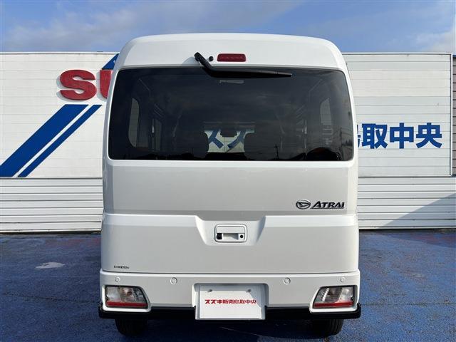 Daihatsu Atrai 12