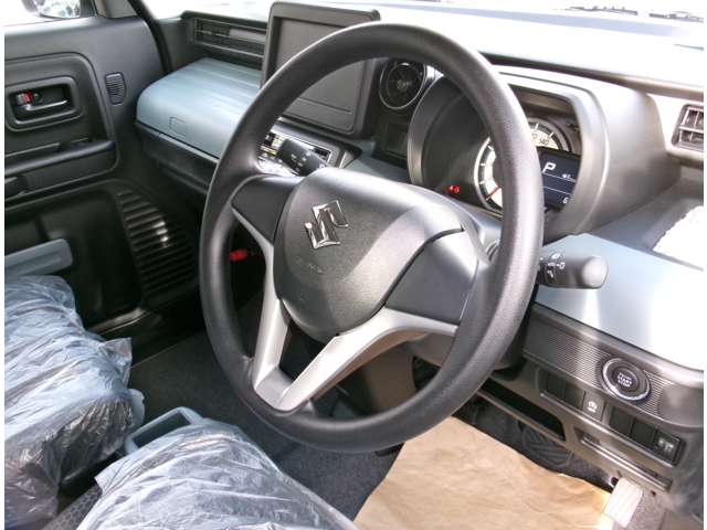 Suzuki Spacia Base 11
