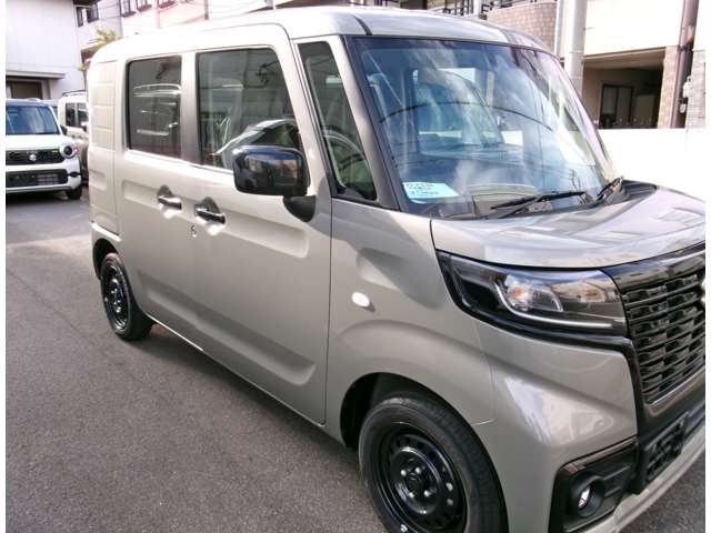 Suzuki Spacia Base 6
