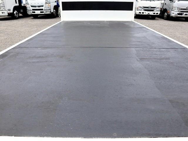 Toyota Toyoace 11