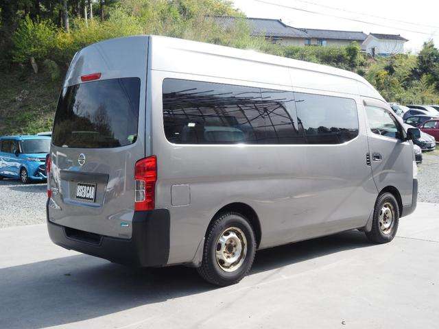 Nissan NV350 Caravan 5